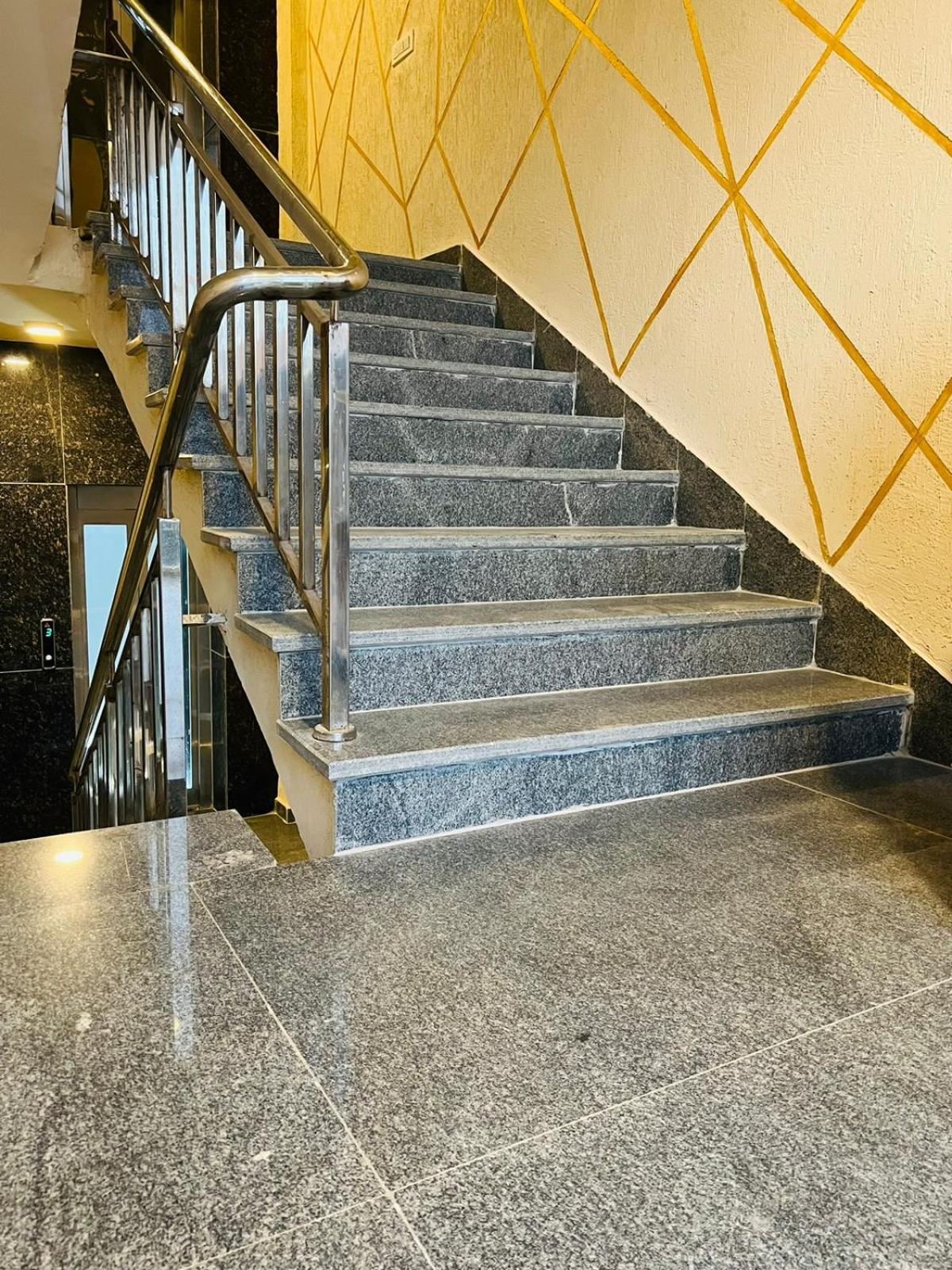 Hotel Riverb Nové Dillí Exteriér fotografie